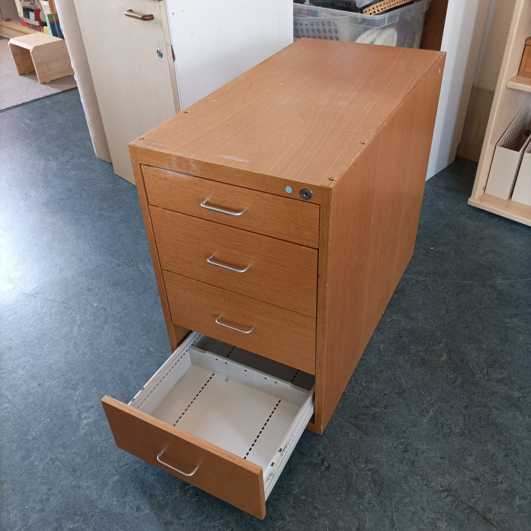 https://backend.markt.unibas.ch/storage/v1/object/public/posts/ef1fe884-ab04-4d24-90ad-12149a542e24/8edbc785-593c-401c-b587-b60c60bd542c.jpeg